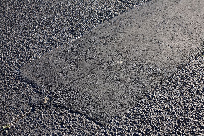 Blacktop Driveway Repair in Savannah, GA